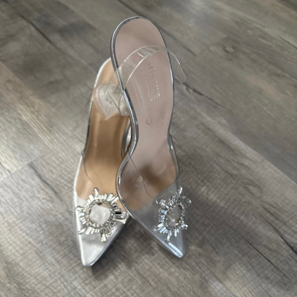 Catherine Malandrino Silver Pointed Toe Heels with Crystal Sunburst - Picture 12 of 13